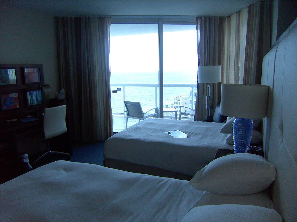 Private Residences Fort Lauderdale Beach Resort Room photo