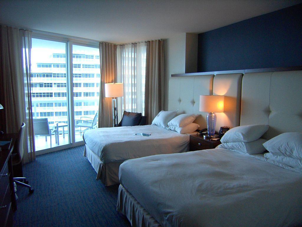 Private Residences Fort Lauderdale Beach Resort Room photo